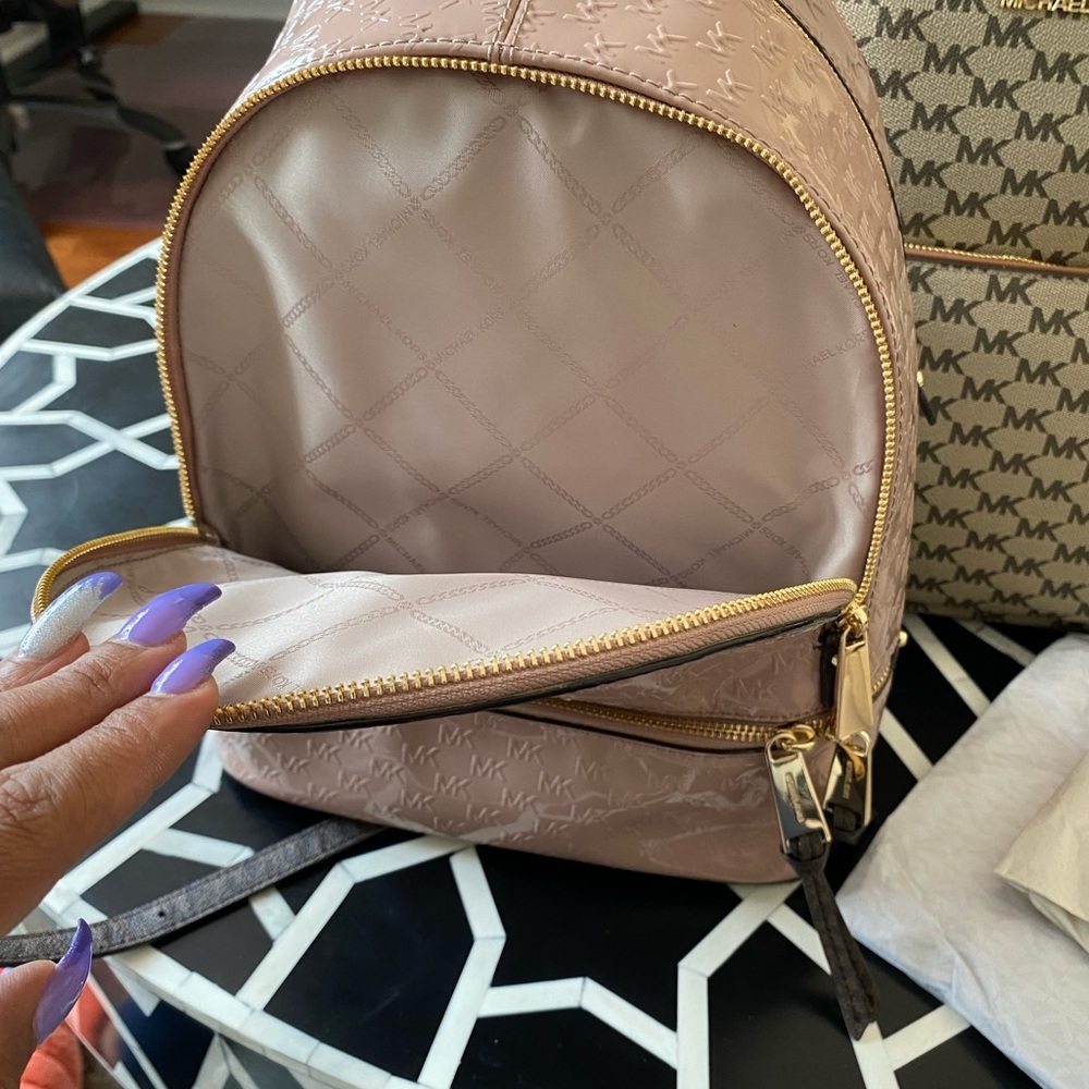 Micheal Kors Rhea Zip Logo Bookbag - Picture 9 of 13